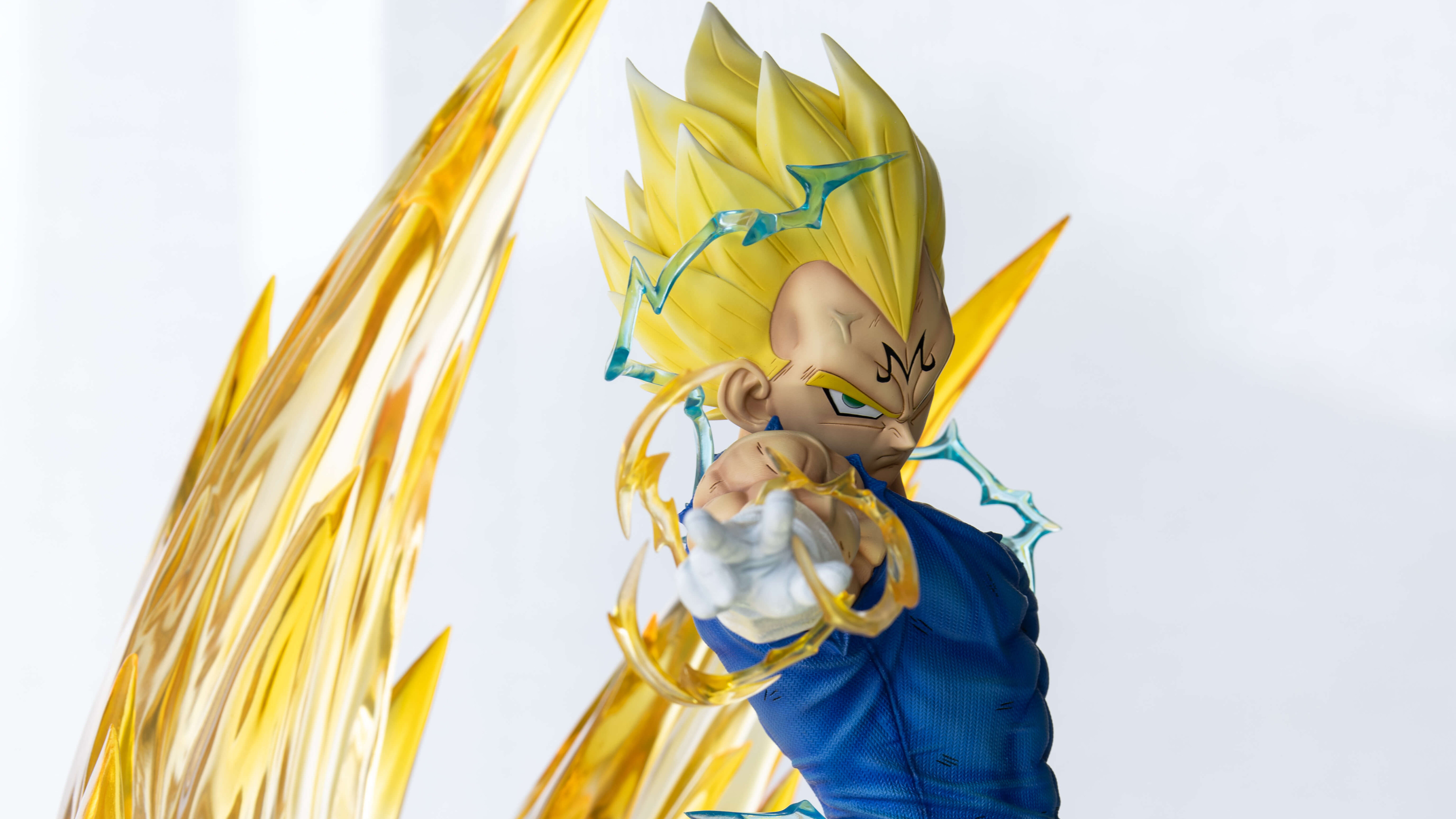 KD COLLECTIBLES - MAJIN VEGETA