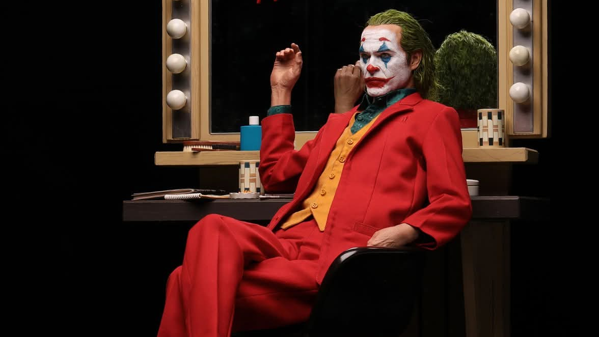 Queen Studios - The Joker Joaquin Pheonix (Version Deluxe)